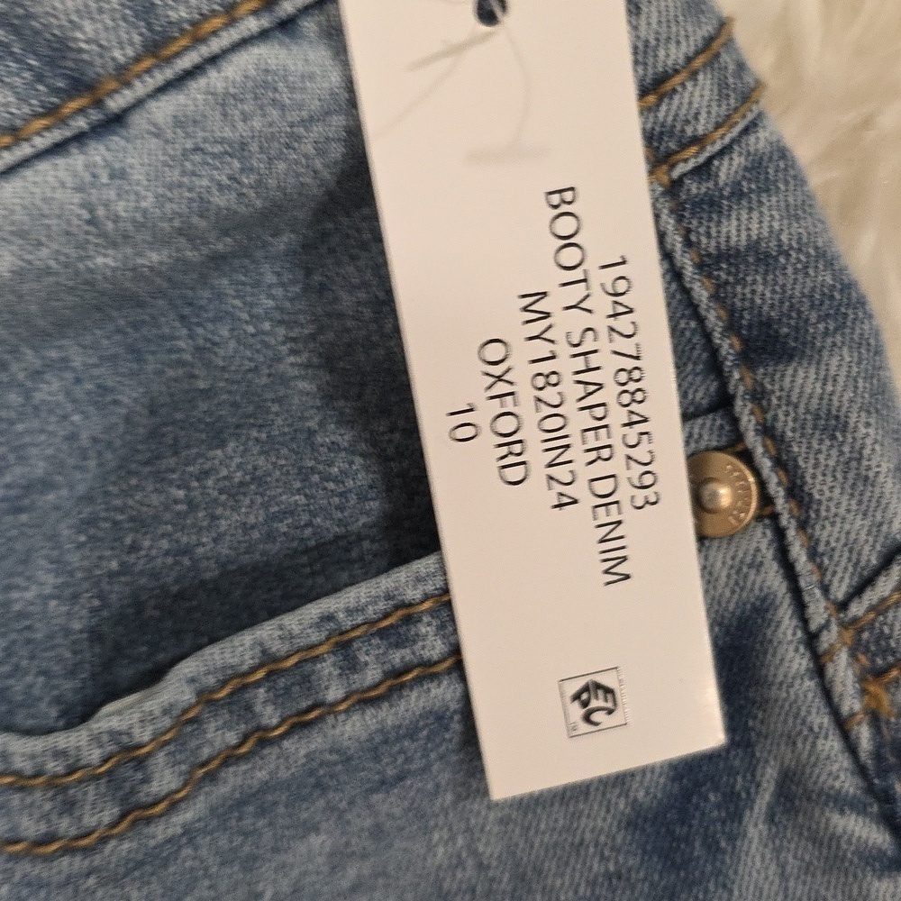 Seven7 Booty Shaper High Rise Jean Legging. Size 10. NWT - Picture 4 of 10
